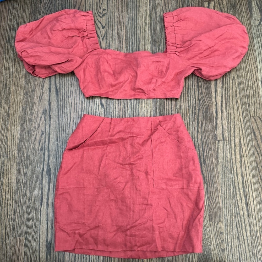Showpo Amalie The Label Linen Puff Sleeve Crop Top & Skirt Set 2US - Picture 2 of 11